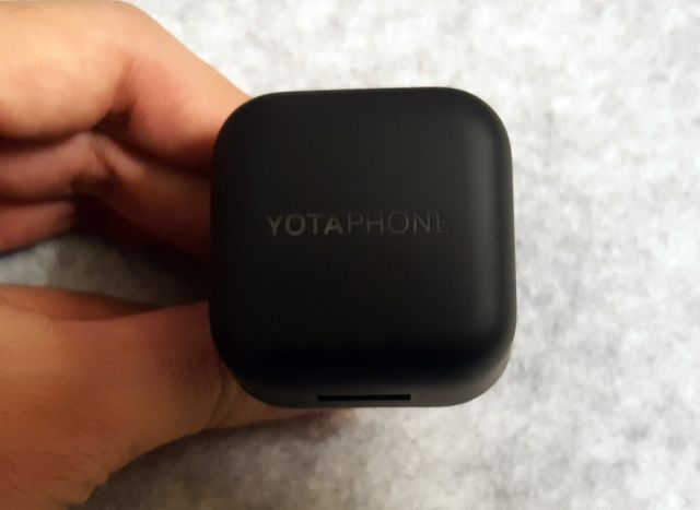 yotaphone2yd206