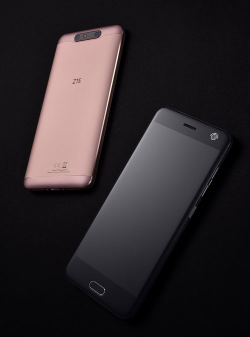 blade-v8-pro-blade-v8-zte-ces2017-news-02