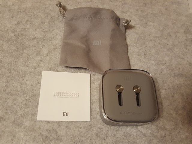 hybrid-earphones-xiaomi-mi-in-ear-headphones-pro-hd-review006