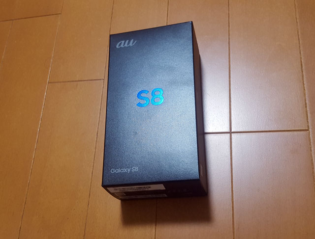 Galaxy S8 SCV36 パッケージ