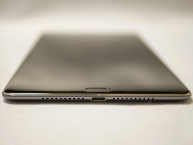 Huawei MediaPad M5 外見