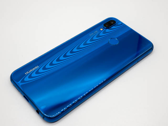 Huawei P20 Lite 外見