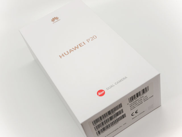 Huawei P20 パッケージ